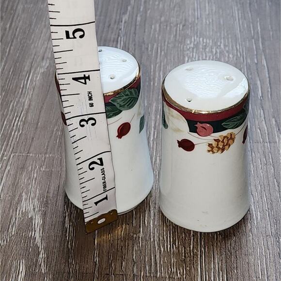 Vintage 1998 Tienshan Fine China Magnolia Salt & pepper shaker Set Shakers‎ - Picture 5 of 13